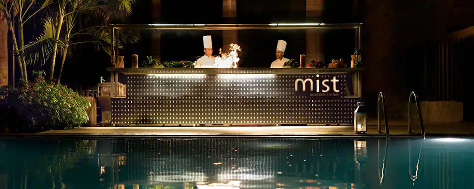 Mist - Poolside kitchen